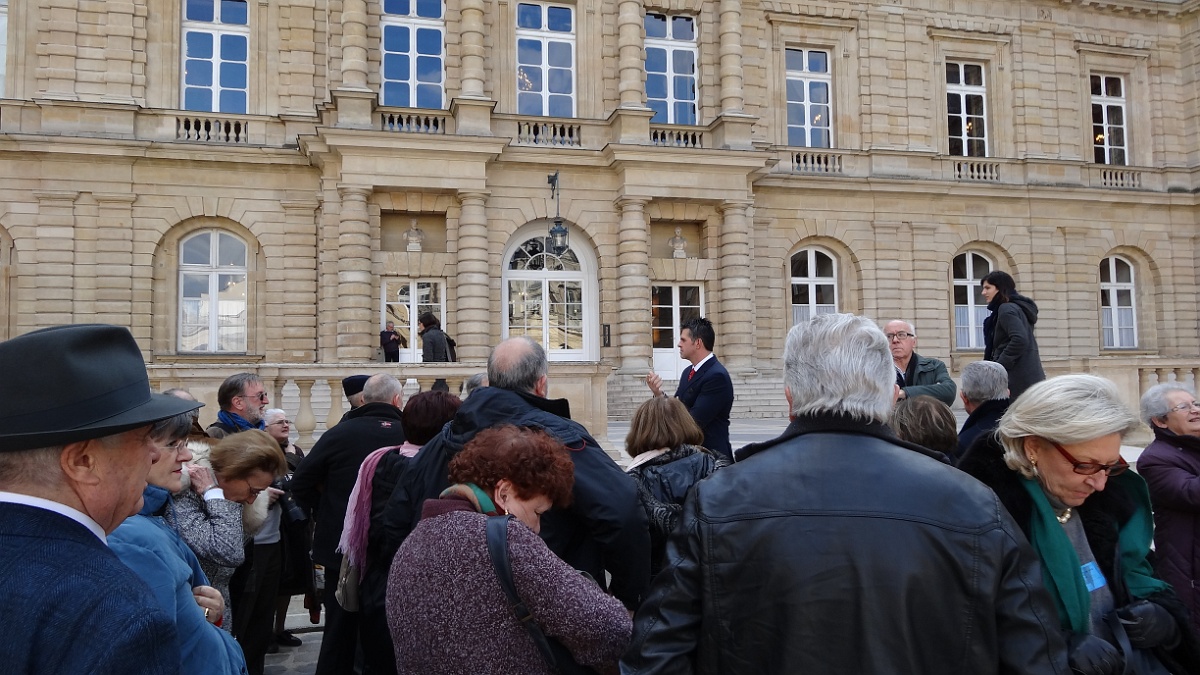 20130215_143458_Senat_SG01534.JPG - Visite du Sénat; La Cour d'honneur    15/02/2013 14h34 S. Gadaud © Les Amis de la Creuse - Les Creusois de Paris   