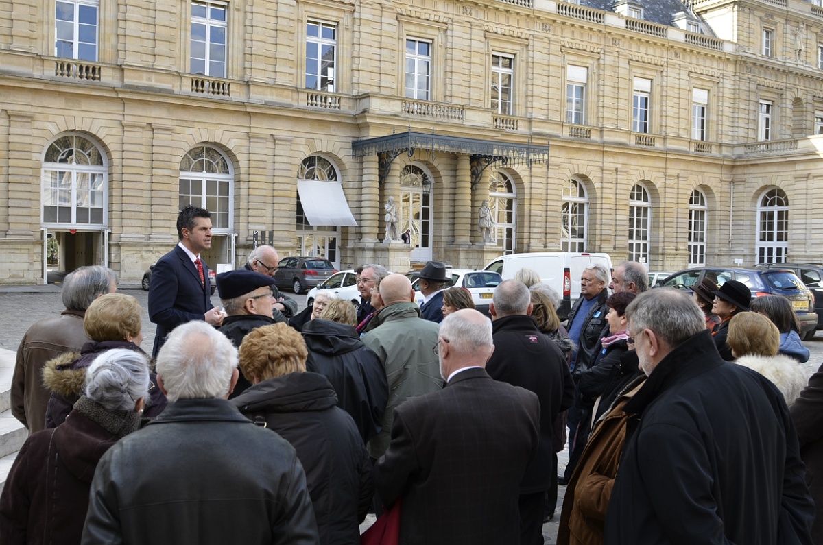 20130215_143654_Senat_GCG1763.JPG - Visite du Sénat; La Cour d'honneur    15/02/2013 14h36 G. Gadaud © Les Amis de la Creuse - Les Creusois de Paris   