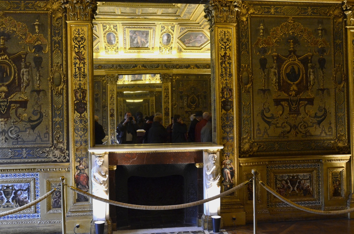 20130215_150225_Senat_GCG1790.JPG - Visite du Sénat; Salle du livre d'or    15/02/2013 15h02 G. Gadaud © Les Amis de la Creuse - Les Creusois de Paris   
