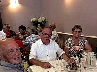 Repas d'été à Aubusson; Déjeuner au "Petit Vattel" à Moutier-Rozeille     26/08/2017 12:59 Raymond Tourenne © Les Amis de la Creuse - Les Creusois de Paris        20170826 125912 RT IMG 1855