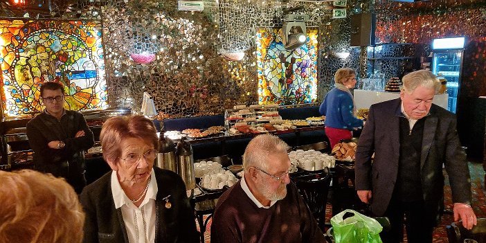 20231203_115944_10e_anniversaire_AdlC-CdP_Don_Camilo_Paris_GG 03/12/2023 11:59 Samsung SM-G998B ${fileName} Gérard Gadaud © Les Amis de la Creuse - Les Creusois de Paris